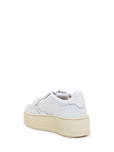AUTRY - Sneaker Medalist Platform Low - Bianco | Lidia Shopping ® | Official Website