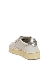 AUTRY - Medialist Low Sneaker - White - LIDIASHOPPING® - Official Website