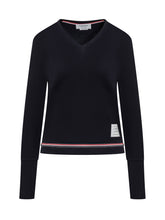 Long-sleeved V-Neck Sweater - New Collection | Lidia Shopping