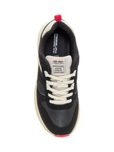 WALK 03 - Fessura | Lidia Shopping
