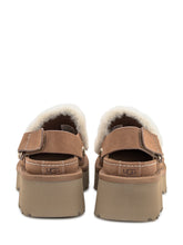 UGG - UGG Zoccoli Esmee Clog in Camoscio Marrone - Marrone | Lidia Shopping | Official Website