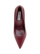 STEVE MADDEN - Steve Madden Bordeaux Pointed Toe Pumps - Red - LIDIASHOPPING® - Official Website