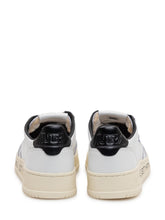 AUTRY - Medalist Low Sneakers - White - LIDIASHOPPING® - Official Website