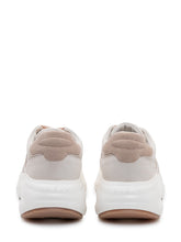 HOGAN - Sneaker con Logo Laterale e Inserti a Rete - Bianco - LIDIASHOPPING® - Official Website