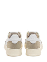 AUTRY - Sneakers Medalist Low - Bianco - LIDIASHOPPING® - Official Website