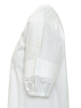 MONCLER - T-shirt con Maniche Traforate - Bianco - LIDIASHOPPING® - Official Website