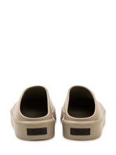 FEAR OF GOD ESSENTIALS - Ciabatte Essentials California - Grigio | Lidia Shopping | Official Website