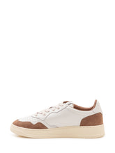 AUTRY - Medalist Low Sneakers - Bianco - LIDIASHOPPING® - Official Website