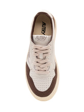 AUTRY - Sneaker Medalist Low con Logo Laterale - Marrone - LIDIASHOPPING® - Official Website