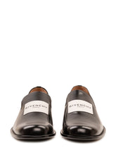 GIVENCHY - Mocassini con Inserto Logo - Nero - LIDIASHOPPING® - Official Website