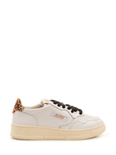 AUTRY - Sneaker Medalist Low con Dettaglio Animalier - Bianco - LIDIASHOPPING® - Official Website