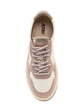 AUTRY - Medalist Low Sneakers - Bianco - LIDIASHOPPING® - Official Website