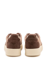 AUTRY - Sneaker Medalist Low - Marrone - LIDIASHOPPING® - Official Website