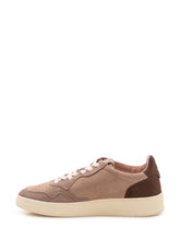 AUTRY - Sneaker Medalist Low - Marrone - LIDIASHOPPING® - Official Website