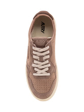 AUTRY - Sneaker Medalist Low - Marrone - LIDIASHOPPING® - Official Website