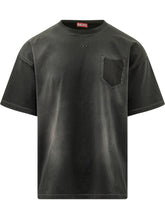 DIESEL - T-shirt con Taschino Applicato - Nero - LIDIASHOPPING® - Official Website