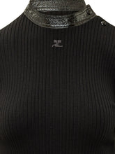COURREGES - T-shirt con Motivi Grafici - Nero - LIDIASHOPPING® - Official Website
