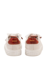 VERSACE - Sneaker Low Top con Suola Geometrica - Bianco - LIDIASHOPPING® - Official Website