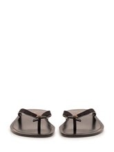 VERSACE - Sandalo Infradito con Dettaglio Applicato - Nero - LIDIASHOPPING® - Official Website