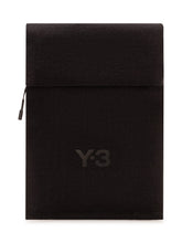 Y-3 - Pochette Rettangolare con Pattina - Nero - LIDIASHOPPING® - Official Website