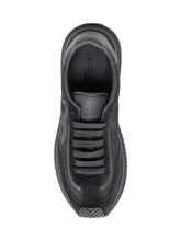 DOLCE & GABBANA - Sneaker Bassa con Logo Laterale - Nero - LIDIASHOPPING® - Official Website