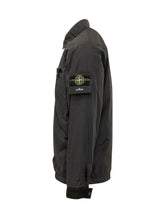 STONE ISLAND - Giacca con Tasca Applicata - Nero - LIDIASHOPPING® - Official Website