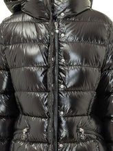 MONCLER - Piumino Barante con Vita Sagomata - Nero - LIDIASHOPPING® - Official Website