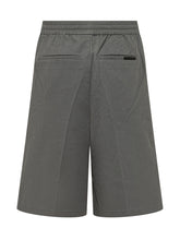 FEAR OF GOD ESSENTIALS - Shorts Ampi con Pince e Coulisse - Grigio - LIDIASHOPPING® - Official Website