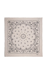 KUJTEN - Foulard Hachiko con Motivo Paisley - Beige - LIDIASHOPPING® - Official Website