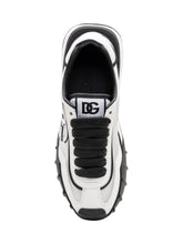DOLCE & GABBANA - Sneaker Bassa con Logo Laterale - Bianco - LIDIASHOPPING® - Official Website