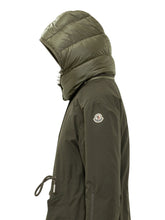 MONCLER - Parka Lungo Halicte con Cappuccio - Verde - LIDIASHOPPING® - Official Website