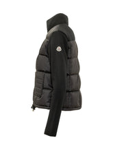 MONCLER - Cardigan Trapuntato con Tasche Frontali - Nero - LIDIASHOPPING® - Official Website