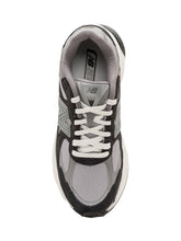 NEW BALANCE - Sneaker with Layered Panels - Black - LIDIASHOPPING® - Official Website
