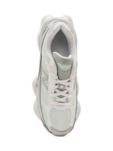 NEW BALANCE - Low top sneakers featuring lace fastening and perforated panels. Detailed with an applied side logo, shaped overlays and a chunky sole composed of rounded segments. - Green - LIDIASHOPPING® - Official Website