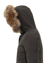 WOOLRICH - Parka Arctic con Cappuccio - Nero - LIDIASHOPPING® - Official Website