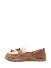 UGG - Mocassini Zora con Lacci - Marrone - LIDIASHOPPING® - Official Website