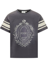 FOUND - T-shirt Collegiate Crest con Stampa Frontale - Blu - LIDIASHOPPING® - Official Website