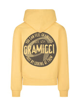 GRAMICCI - Felpa con Cappuccio e Stampa sul Petto - Giallo - LIDIASHOPPING® - Official Website