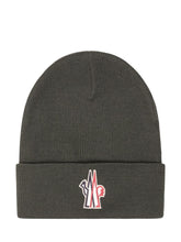 MONCLER GRENOBLE - Berretto con Patch Ricamato - Verde - LIDIASHOPPING® - Official Website