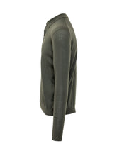 KNIT DE MONSIEUR - Regular silhouette fine knit shirt featuring a pointed collar and central button fastening. Designed with long sleeves, ribbed cuffs, a smooth knitted surface and a straight hem. - Green - LIDIASHOPPING® - Official Website