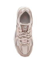 NEW BALANCE - Low top sneakers featuring mesh inserts and layered curved overlays. Designed with lace fastening, an applied side logo, padded collar and a sculpted sole with a textured tread. - White - LIDIASHOPPING® - Official Website