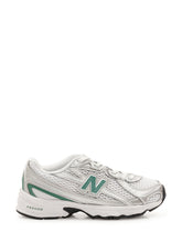 NEW BALANCE - Low top sneakers featuring mesh sections, perforated overlays and shaped upper panels. Designed with lace fastening, an applied side logo, rear pull tab and a voluminous sole with a curved profile. - White - LIDIASHOPPING® - Official Website