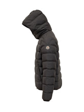 Moncler Piumino Uomo Opaco con Cappuccio - Abbigliamento Uomo | Lidia Shopping