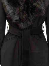 Michael Kors Cappotto Nero con Collo in Eco Pelliccia - Abbigliamento Donna | Lidia Shopping