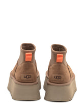 UGG Stivaletti Classic Mini Dipper in Camoscio Marrone - Collezione Happy Birthday | Lidia Shopping