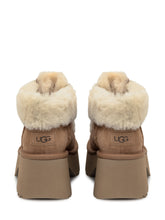 UGG Stivaletti Platform in Suede con Shearling Beige - Collezione Happy Birthday | Lidia Shopping