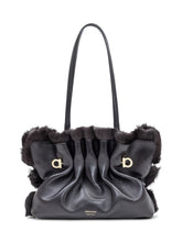 Ferragamo Borsa Soft SH in Pelle e Pelliccia Nera - Borse Donna | Lidia Shopping