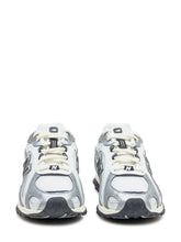 Sneakers New Balance 204L Bianche e Grigie - Collezione Happy Birthday | Lidia Shopping