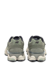 Sneakers New Balance 9060 Verde in Cordura e Suede - Collezione Happy Birthday | Lidia Shopping