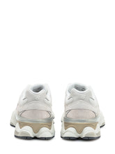 Sneakers New Balance 9060 Bianche in Mesh e Suede - Collezione Happy Birthday | Lidia Shopping